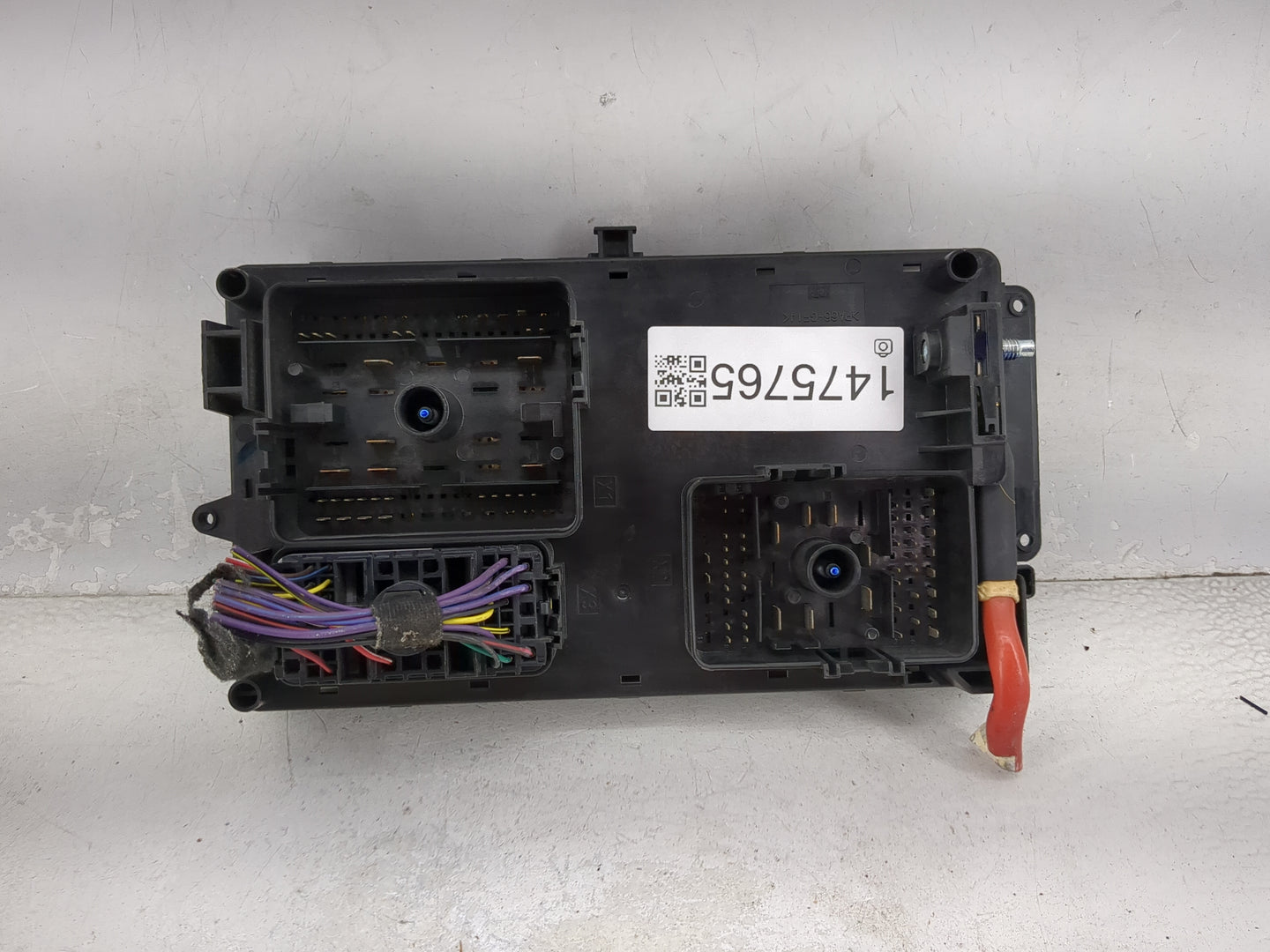 2019 Chevrolet Malibu Fusebox Fuse Box Panel Relay Module P/N:13500128 13500114, 13500127, 13500112, 13306941, 13306942 Fits