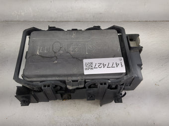 compare product 2019 Chevrolet Malibu Fusebox Fuse Box Panel Relay Module P/N:13500114 13500128, 13500113, 13468934, 13468935, 13452801 Fits OEM Used Auto Parts