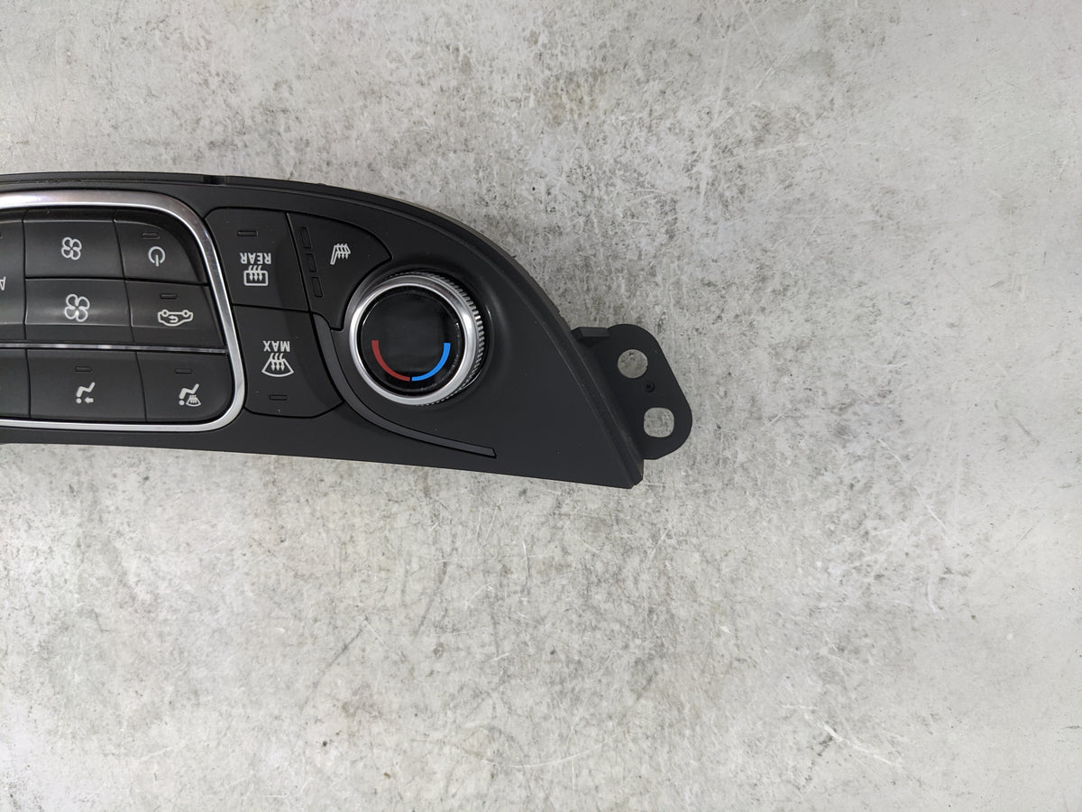 2018-2021 Chevrolet Malibu Climate Control Module Temperature AC/Heater Replacement P/N:84426649 737020000000X Fits OEM Used
