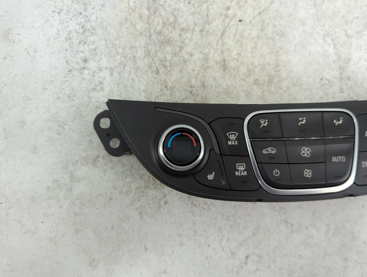 2018-2021 Chevrolet Malibu Climate Control Module Temperature AC/Heater Replacement P/N:84426649 7370200000000X Fits OEM Use