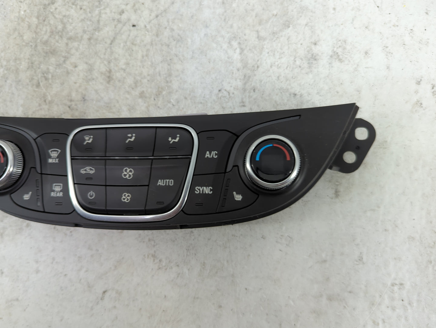 2018-2021 Chevrolet Malibu Climate Control Module Temperature AC/Heater Replacement P/N:84426649 7370200000000X Fits OEM Use