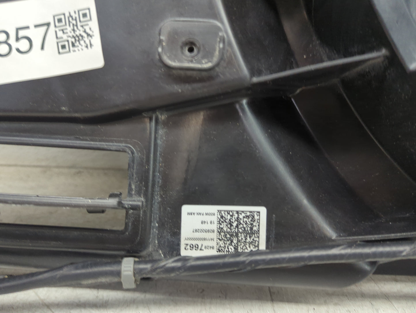 2016-2021 Chevrolet Malibu Electric Radiator Cooling Fan Motor Assembly P/N:80960028Y 34118000000Y Fits OEM Used Auto Parts 
