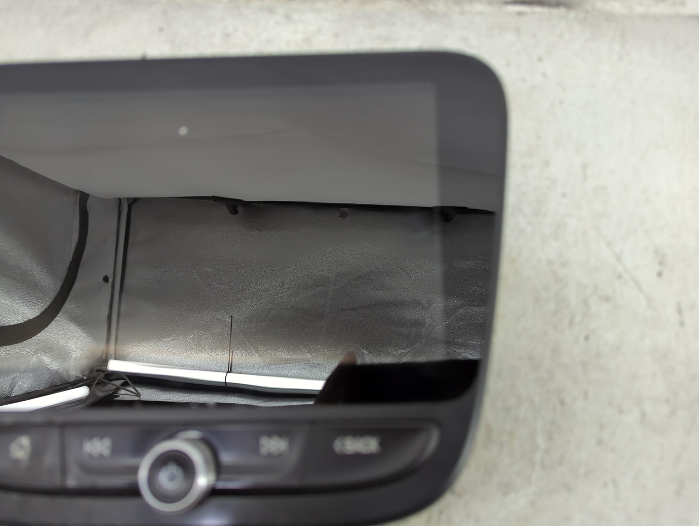 2019 Chevrolet Malibu Information Display Screen 1495152 - Oemusedautoparts1.com