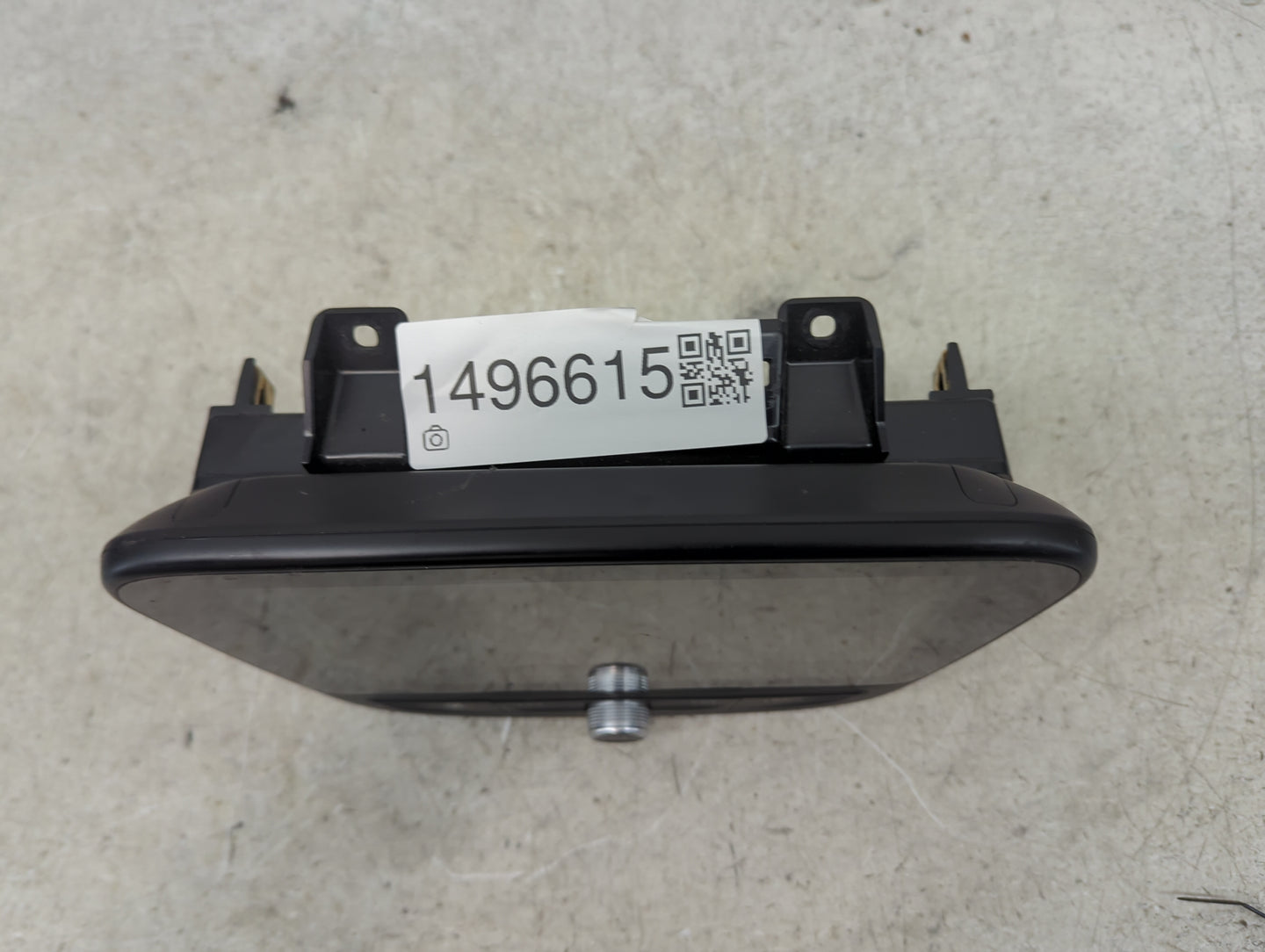 2019 Chevrolet Malibu Information Display Screen 1496615 - Oemusedautoparts1.com