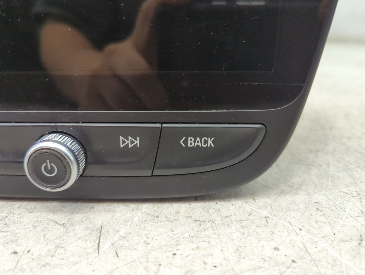 2019 Chevrolet Malibu Information Display Screen 1496615 - Oemusedautoparts1.com