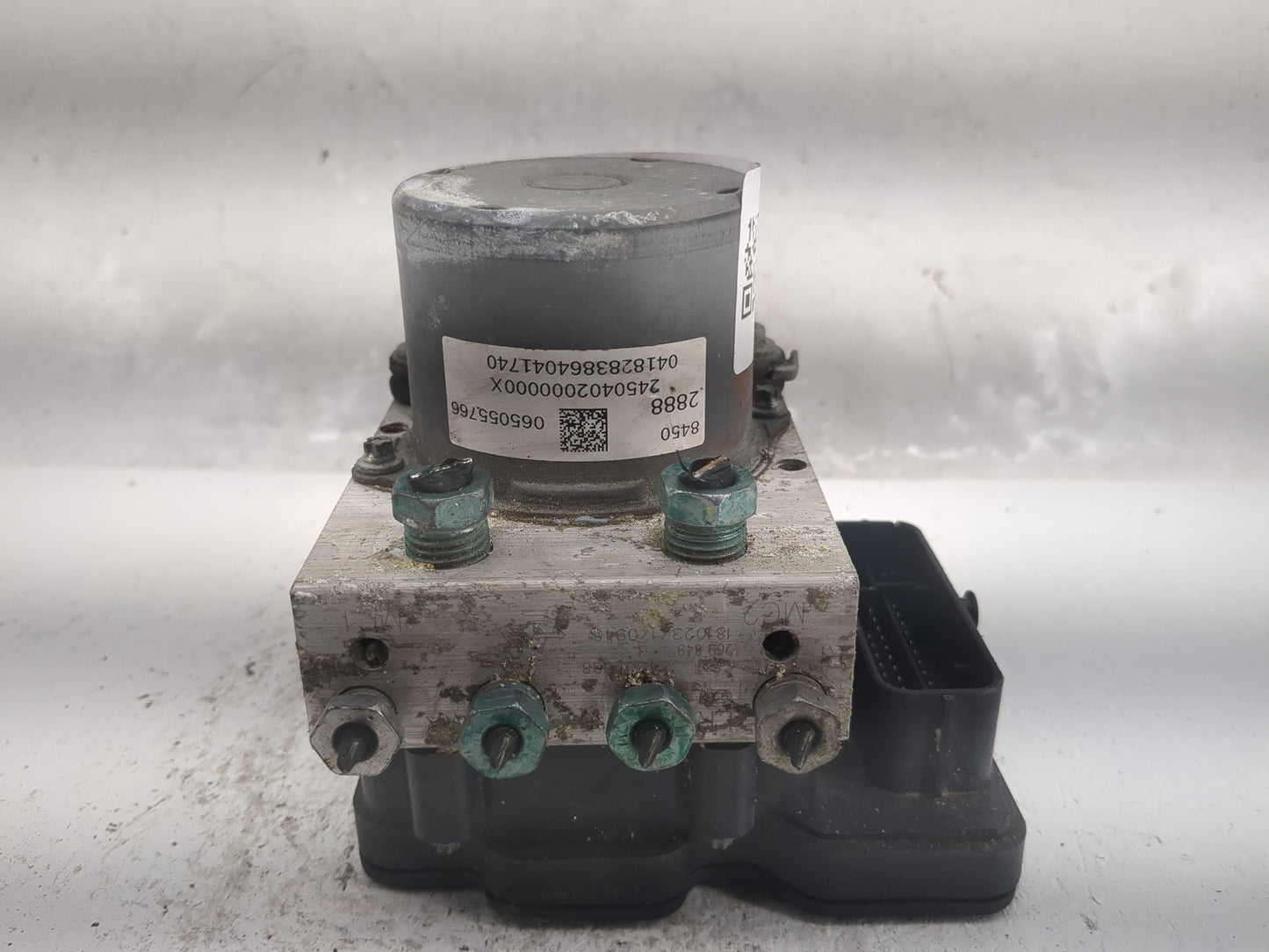 2019-2021 Chevrolet Malibu ABS Pump Control Module Replacement P/N:06505576 2888, 245040200000X Fits Fits 2019 2020 2021 OEM