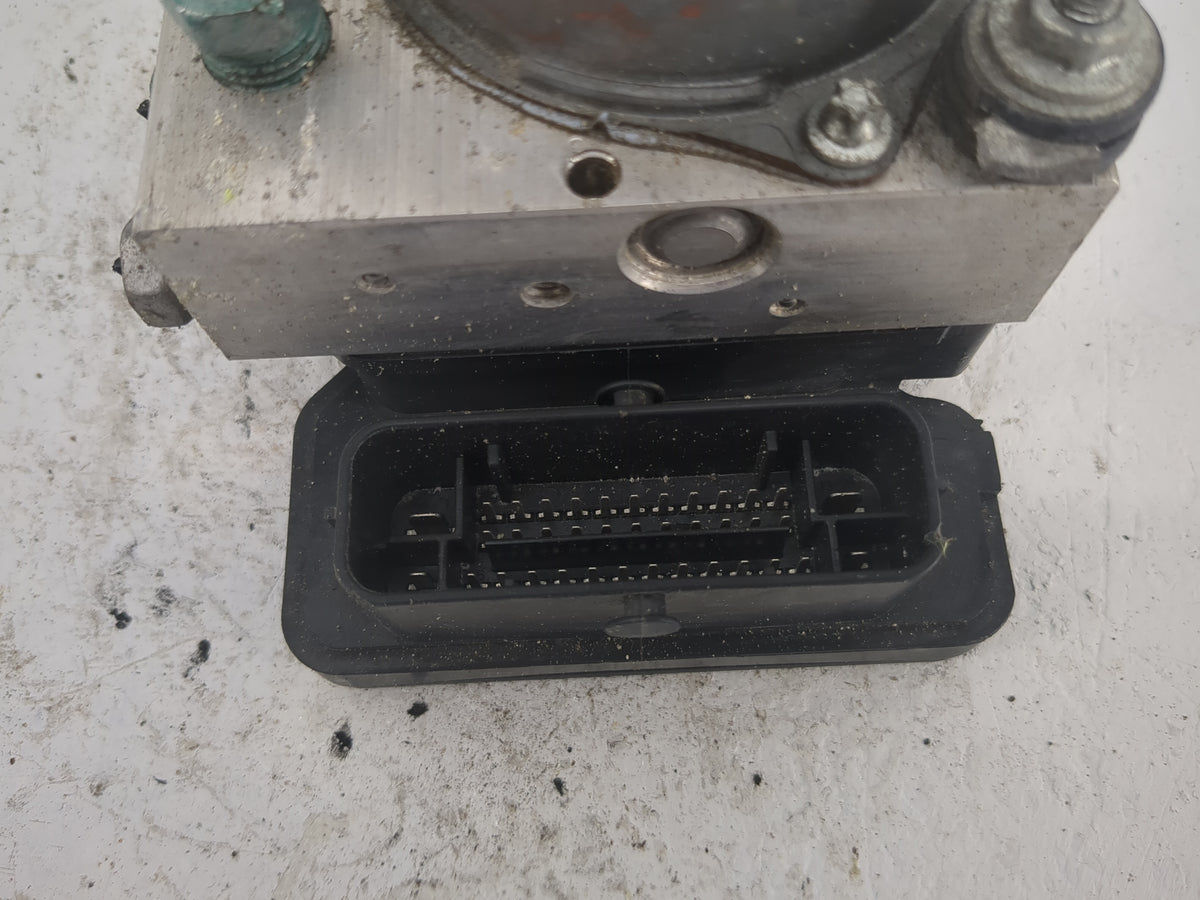 2019-2021 Chevrolet Malibu ABS Pump Control Module Replacement P/N:06505576 2888, 245040200000X Fits Fits 2019 2020 2021 OEM