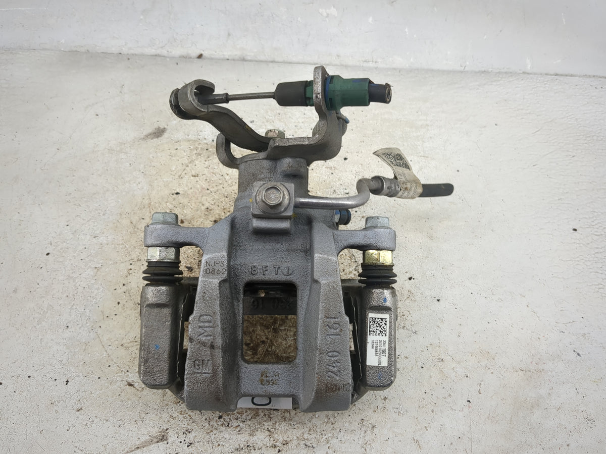 2016-2021 Chevrolet Malibu Rear Driver Left Brake Caliper 1510931 - Oemusedautoparts1.com