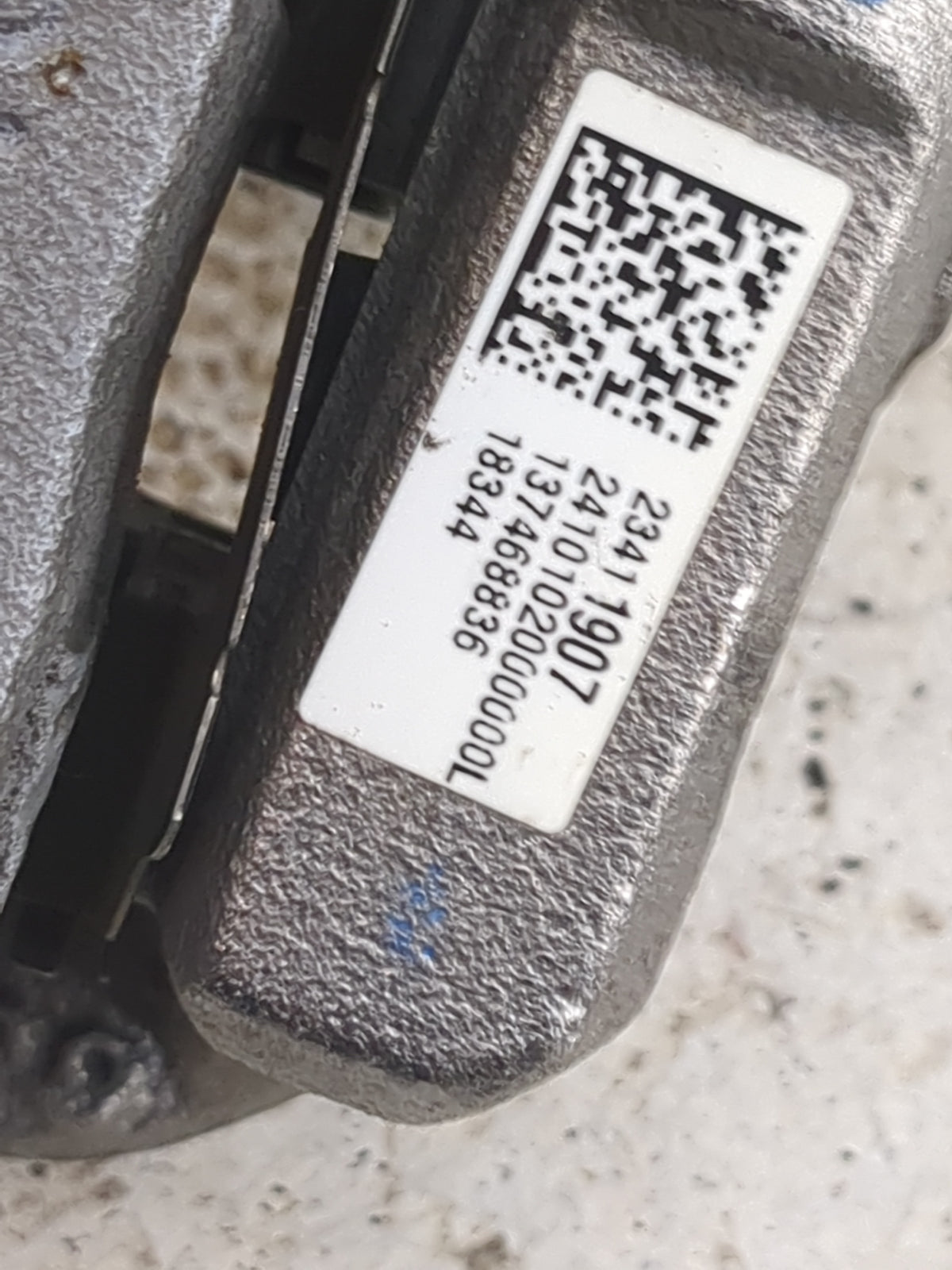 2016-2021 Chevrolet Malibu Rear Driver Left Brake Caliper 1510931 - Oemusedautoparts1.com