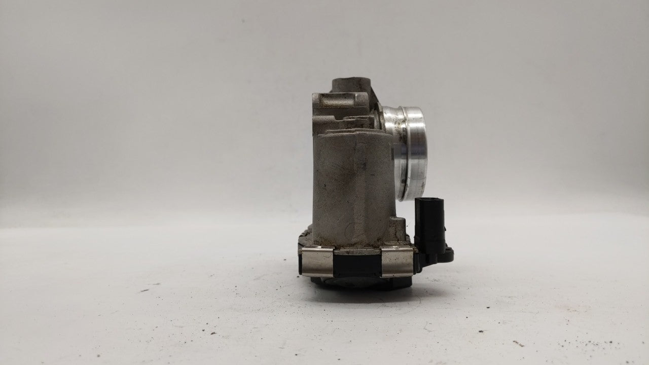 2016-2019 Chevrolet Malibu Throttle Body P/N:12659491BA 12671379AA Fits Fits 2016 2017 2018 2019 OEM Used Auto Parts - Oemus