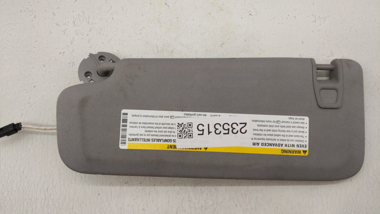 2016-2019 Chevrolet Malibu Sun Visor Shade Replacement Passenger Right Mirror Fits Fits 2016 2017 2018 2019 OEM Used Auto Pa