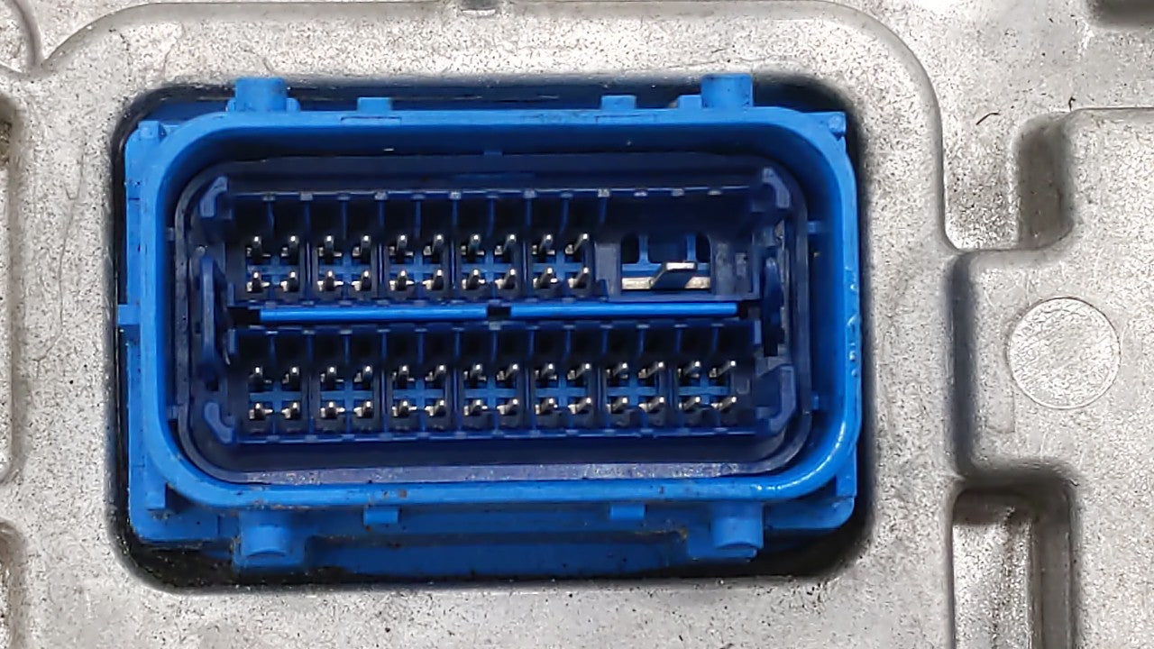 2018-2019 Chevrolet Malibu PCM Engine Control Computer ECU ECM PCU OEM P/N:12680194 12699666, 12697426 Fits Fits 2018 2019 O