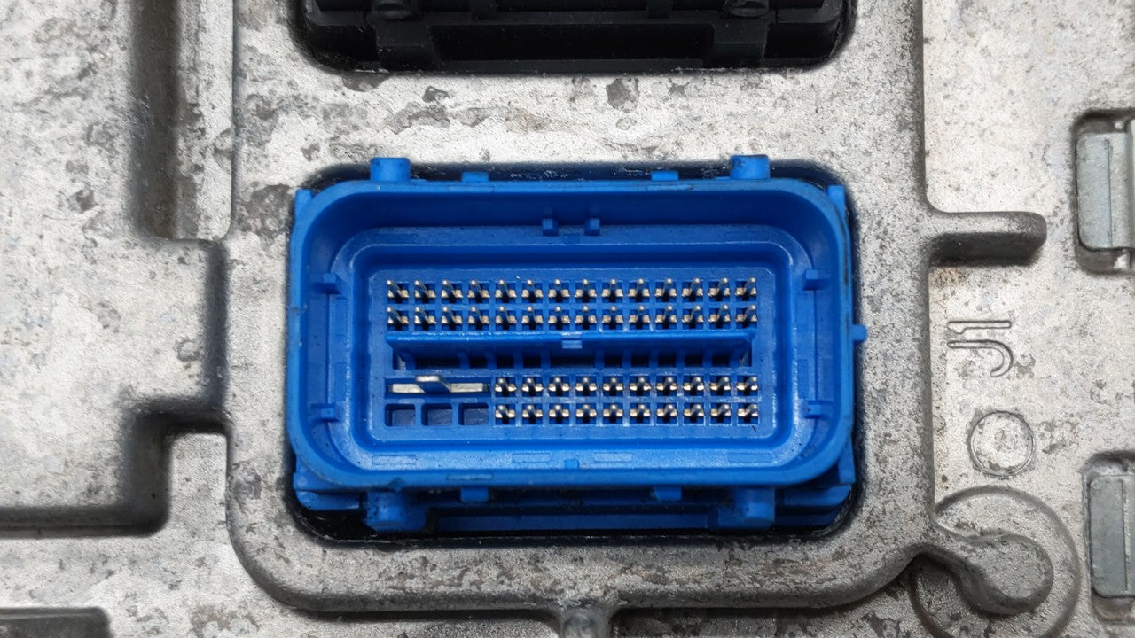 2018-2019 Chevrolet Malibu PCM Engine Control Computer ECU ECM PCU OEM P/N:12680194 12699666, 12697426 Fits Fits 2018 2019 O
