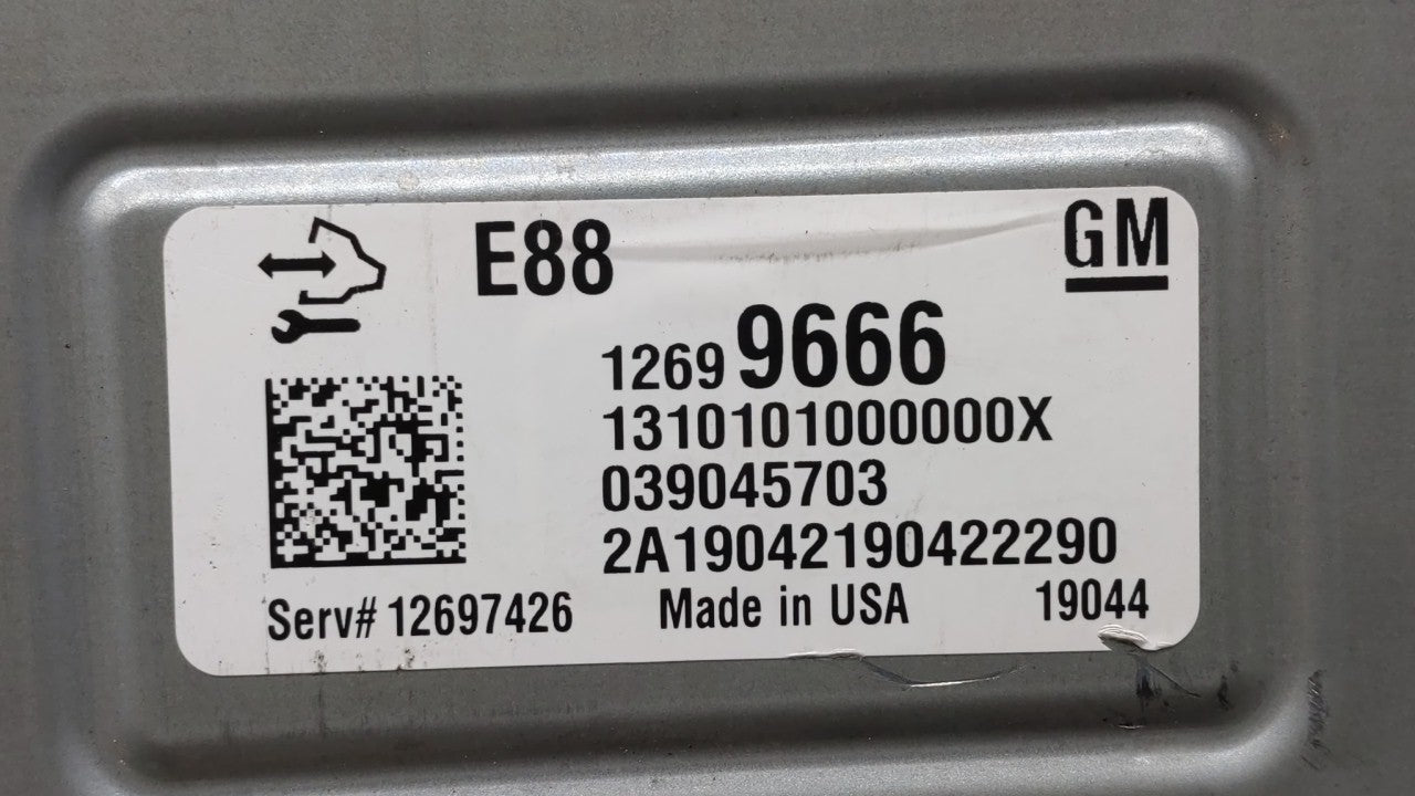 2018-2019 Chevrolet Malibu PCM Engine Control Computer ECU ECM PCU OEM P/N:12680194 12699666, 12697426 Fits Fits 2018 2019 O