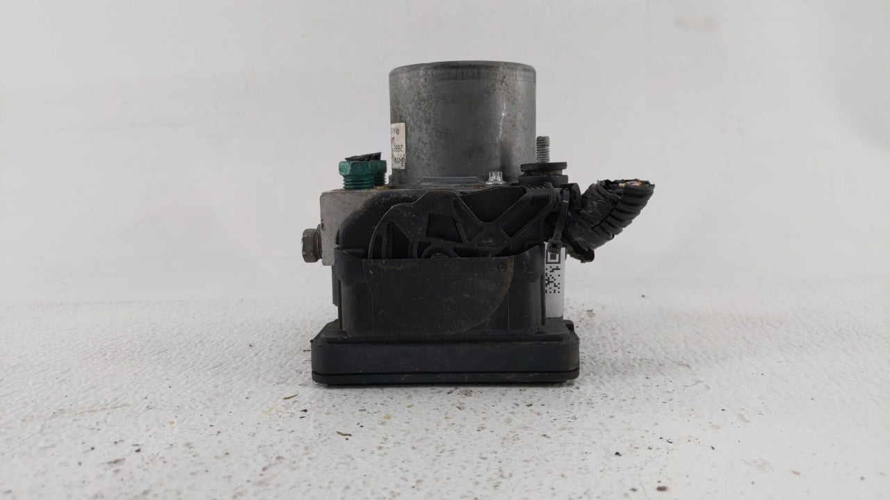 2019 Chevrolet Malibu ABS Pump Control Module Replacement P/N:8451623 84502888 Fits OEM Used Auto Parts - Oemusedautoparts1.