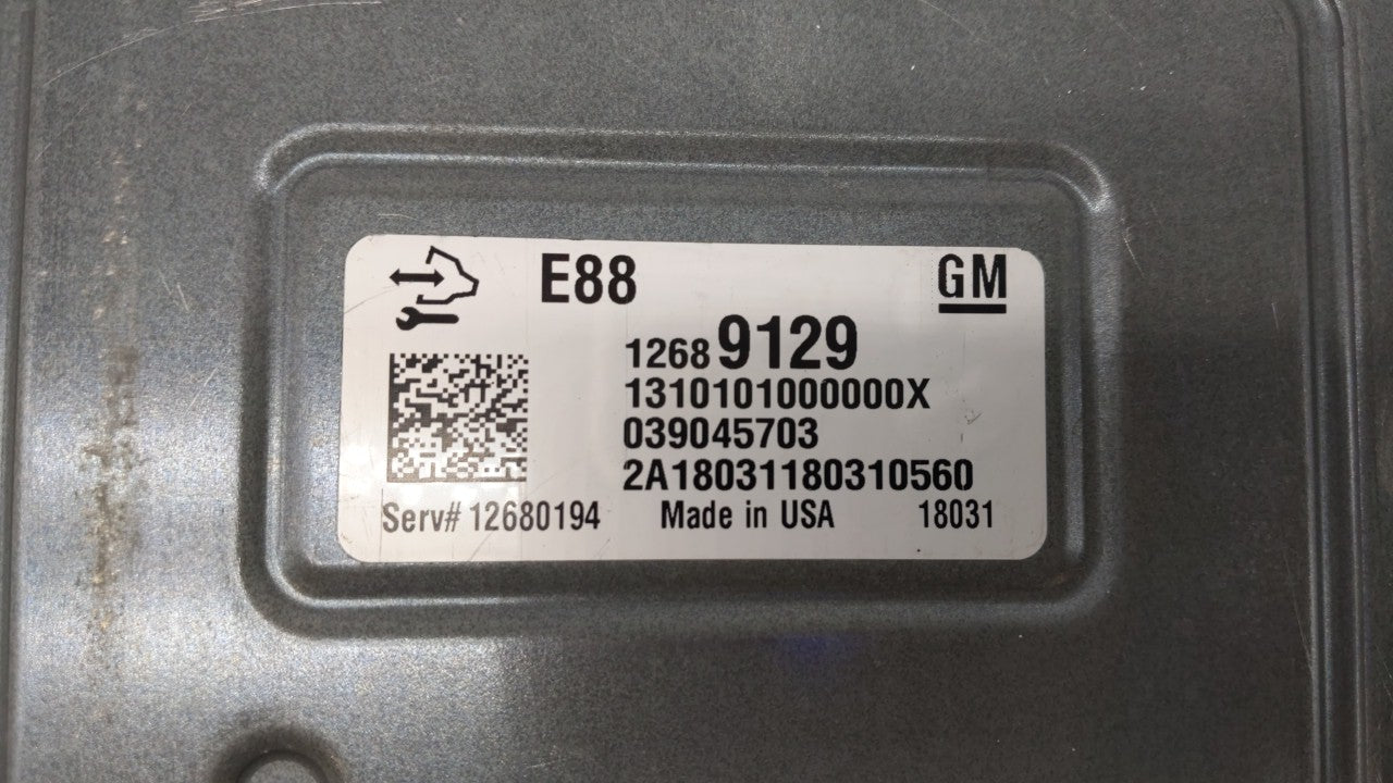 2018-2019 Chevrolet Malibu PCM Engine Control Computer ECU ECM PCU OEM P/N:12680194 12699666, 12697426 Fits Fits 2018 2019 O