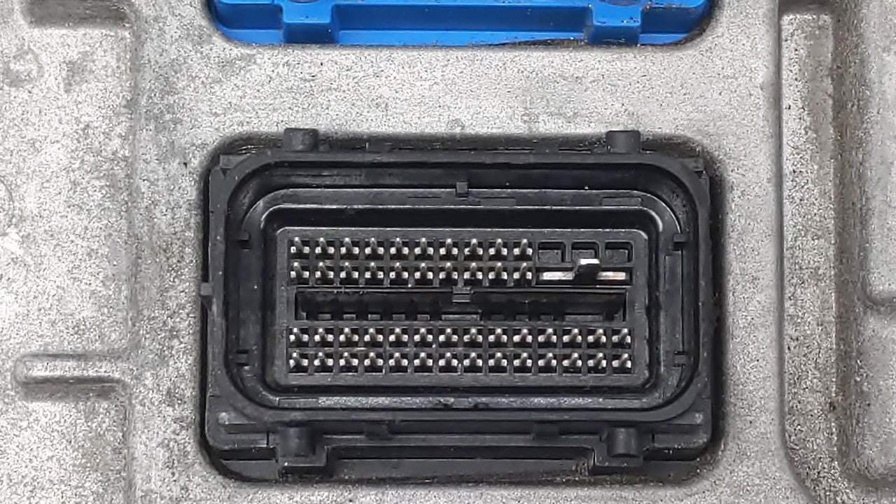 2018-2019 Chevrolet Malibu PCM Engine Control Computer ECU ECM PCU OEM P/N:12680194 12699666, 12697426 Fits Fits 2018 2019 O