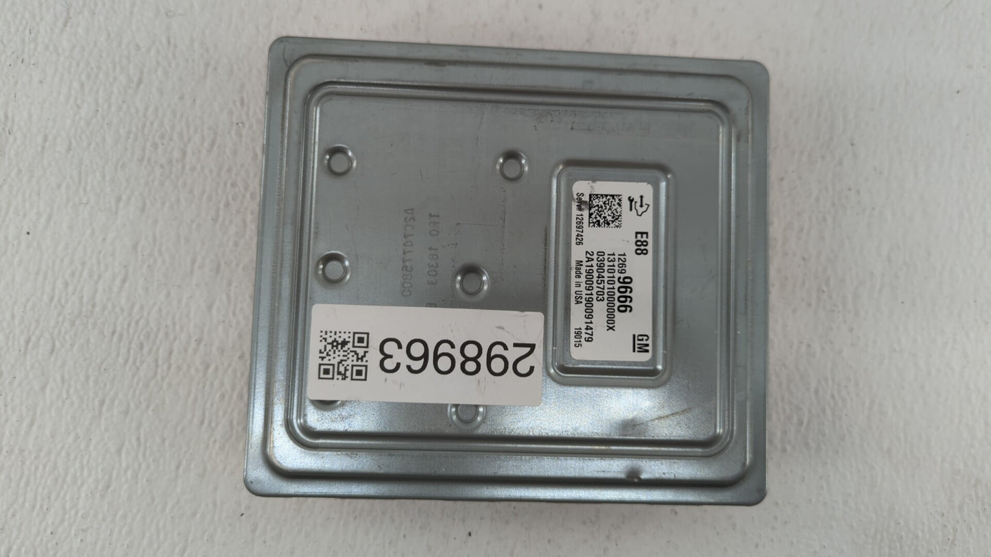 2018-2019 Chevrolet Malibu PCM Engine Control Computer ECU ECM PCU OEM P/N:12680194 12699666, 12697426 Fits Fits 2018 2019 O