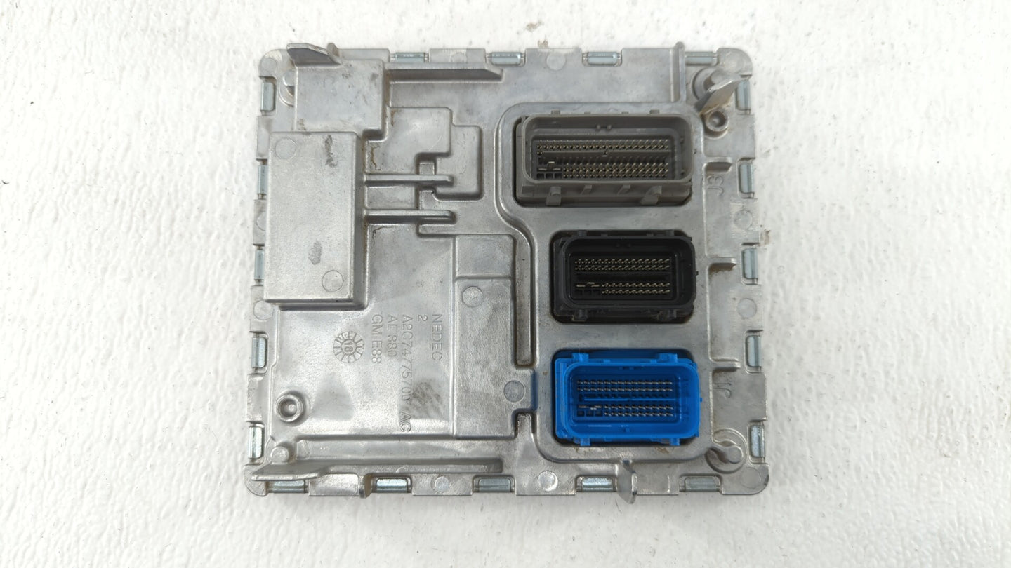 2018-2019 Chevrolet Malibu PCM Engine Control Computer ECU ECM PCU OEM P/N:12680194 12699666, 12697426 Fits Fits 2018 2019 O
