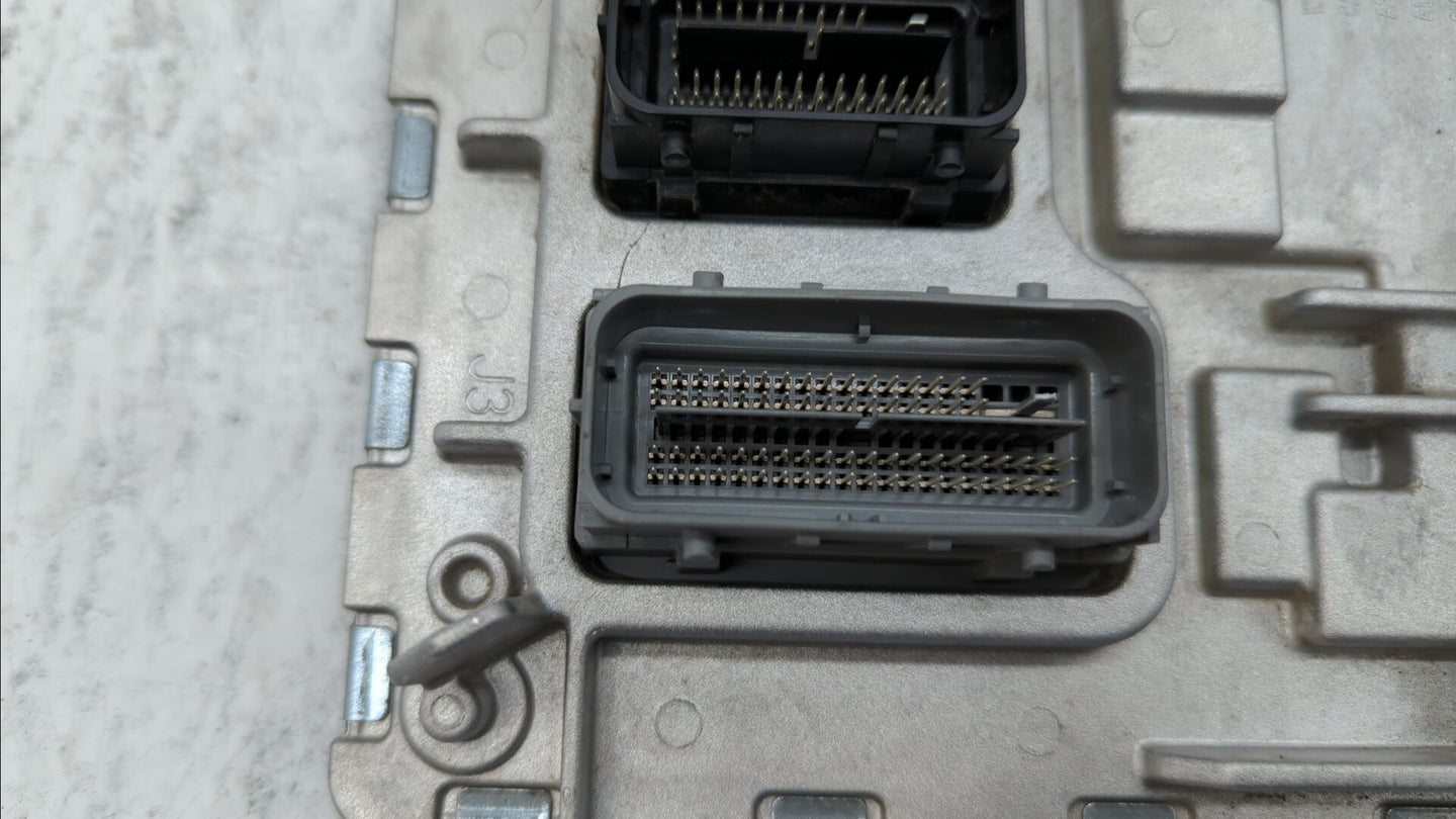 2018-2019 Chevrolet Malibu PCM Engine Control Computer ECU ECM PCU OEM P/N:12694511 12680194, 12699666 Fits Fits 2018 2019 O