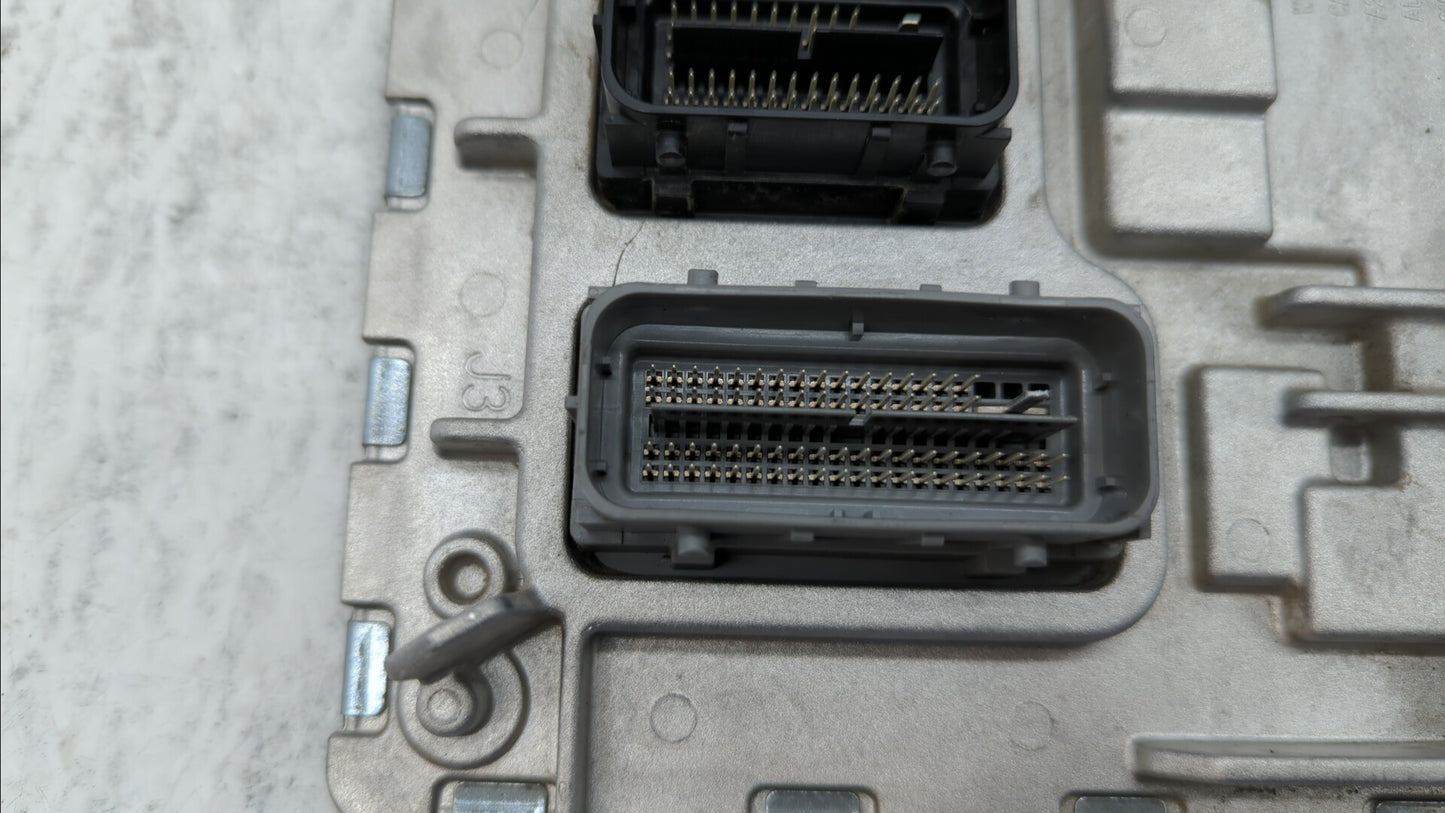 2018-2019 Chevrolet Malibu PCM Engine Control Computer ECU ECM PCU OEM P/N:12694511 12680194, 12699666 Fits Fits 2018 2019 O