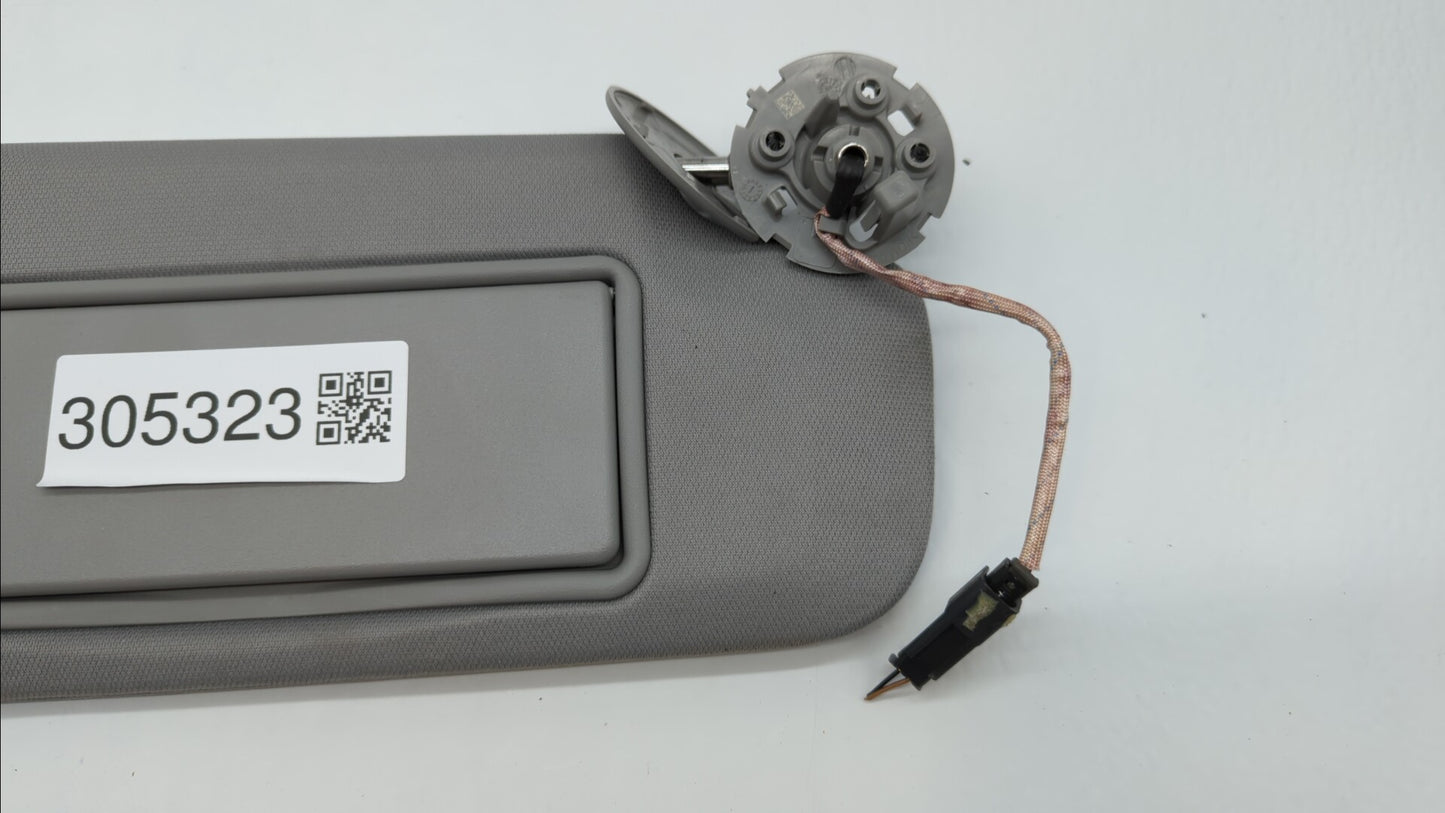 2016-2019 Chevrolet Malibu Sun Visor Shade Replacement Passenger Right Mirror Fits Fits 2016 2017 2018 2019 OEM Used Auto Pa