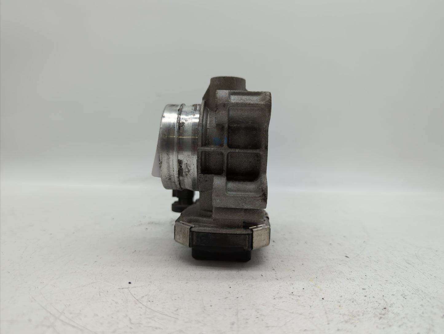 2016-2021 Chevrolet Malibu Throttle Body P/N:12659491BA 12671379AA Fits Fits 2016 2017 2018 2019 2020 2021 2022 OEM Used Aut
