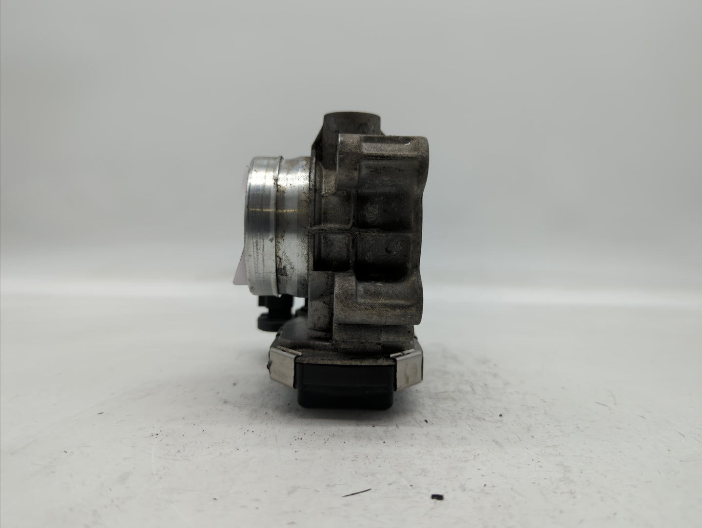 2016-2019 Chevrolet Malibu Throttle Body P/N:12659491BA 12671379AA Fits Fits 2016 2017 2018 2019 OEM Used Auto Parts - Oemus