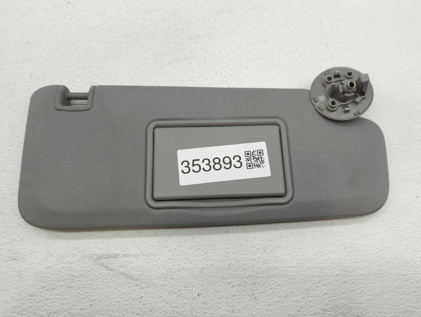 2016-2019 Chevrolet Malibu Sun Visor Shade Replacement Passenger Right Mirror Fits Fits 2016 2017 2018 2019 OEM Used Auto Pa