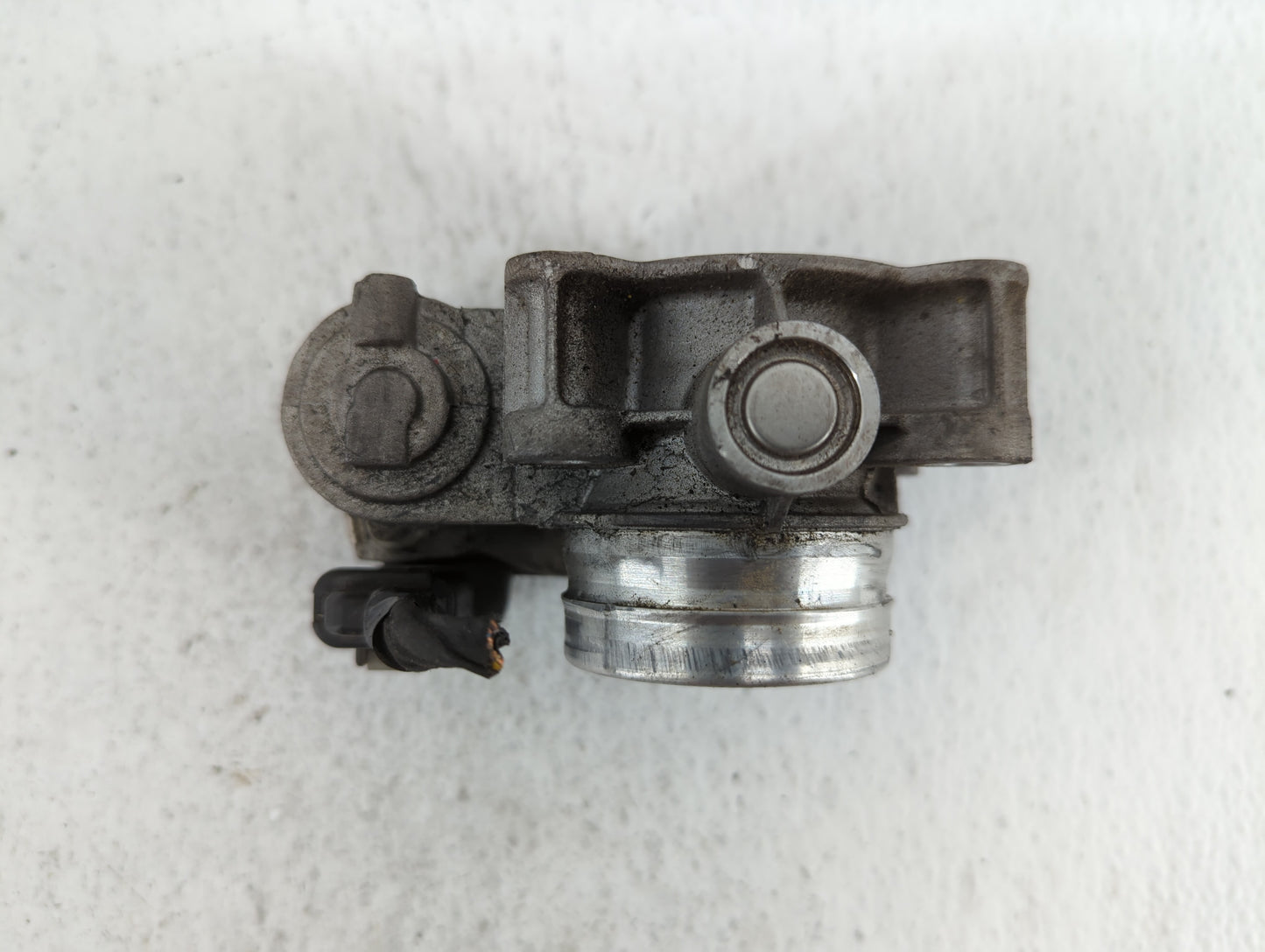 2016-2019 Chevrolet Malibu Throttle Body P/N:12671379AA Fits Fits 2016 2017 2018 2019 OEM Used Auto Parts - Oemusedautoparts