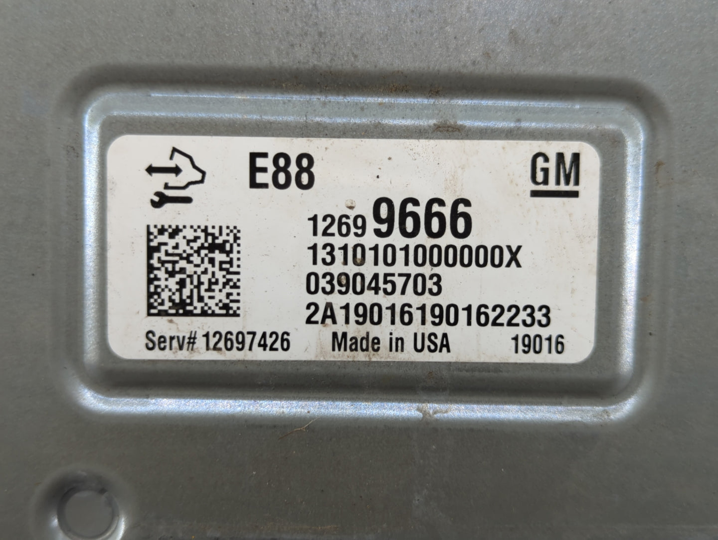 2018-2019 Chevrolet Malibu PCM Engine Control Computer ECU ECM PCU OEM P/N:12699666 12689129, 12694511 Fits Fits 2018 2019 O
