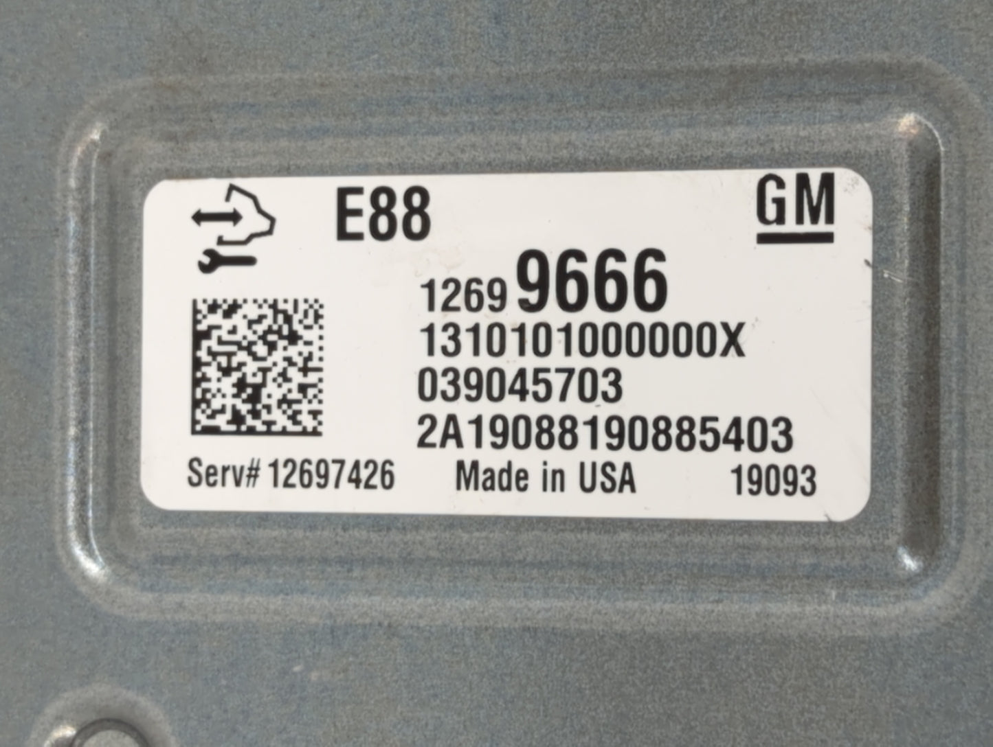 2018-2019 Chevrolet Malibu PCM Engine Control Computer ECU ECM PCU OEM P/N:12699666 12689129, 12694511 Fits Fits 2018 2019 O