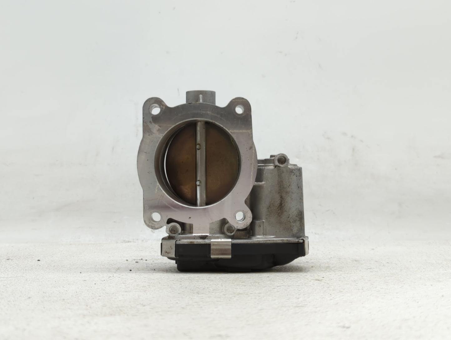 2016 Chevrolet Malibu Throttle Body P/N:12670839AA 12627217DA Fits Fits 2017 2018 2019 OEM Used Auto Parts - Oemusedautopart