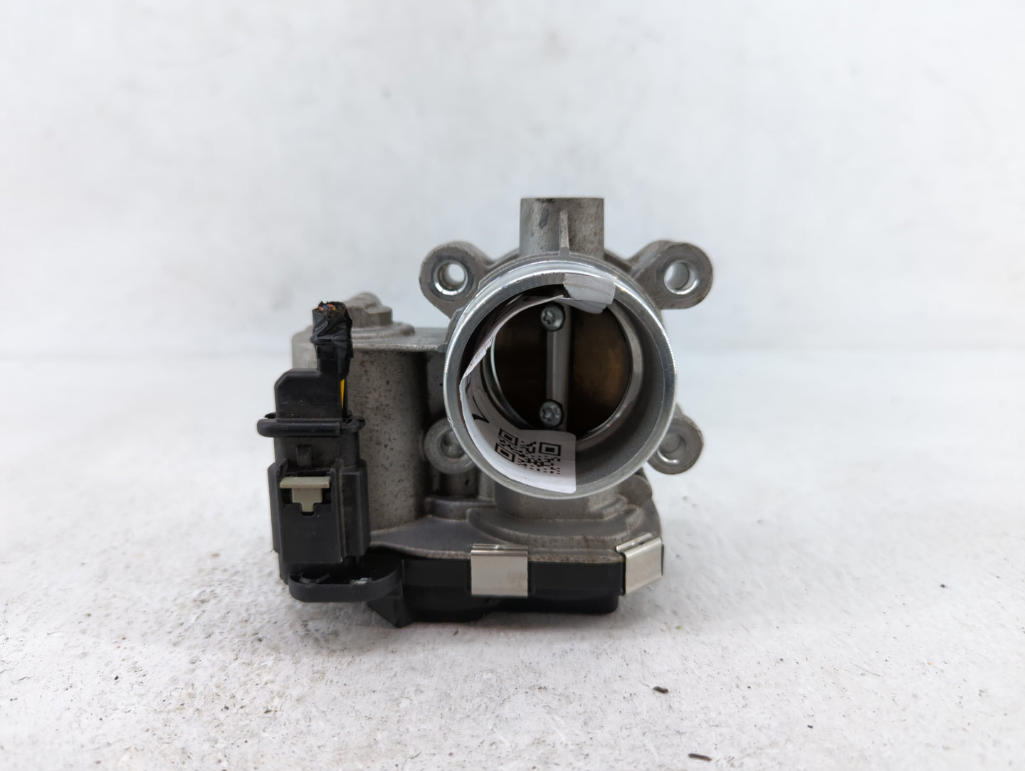 2016-2019 Chevrolet Malibu Throttle Body P/N:12671379AA Fits Fits 2016 2017 2018 2019 OEM Used Auto Parts - Oemusedautoparts