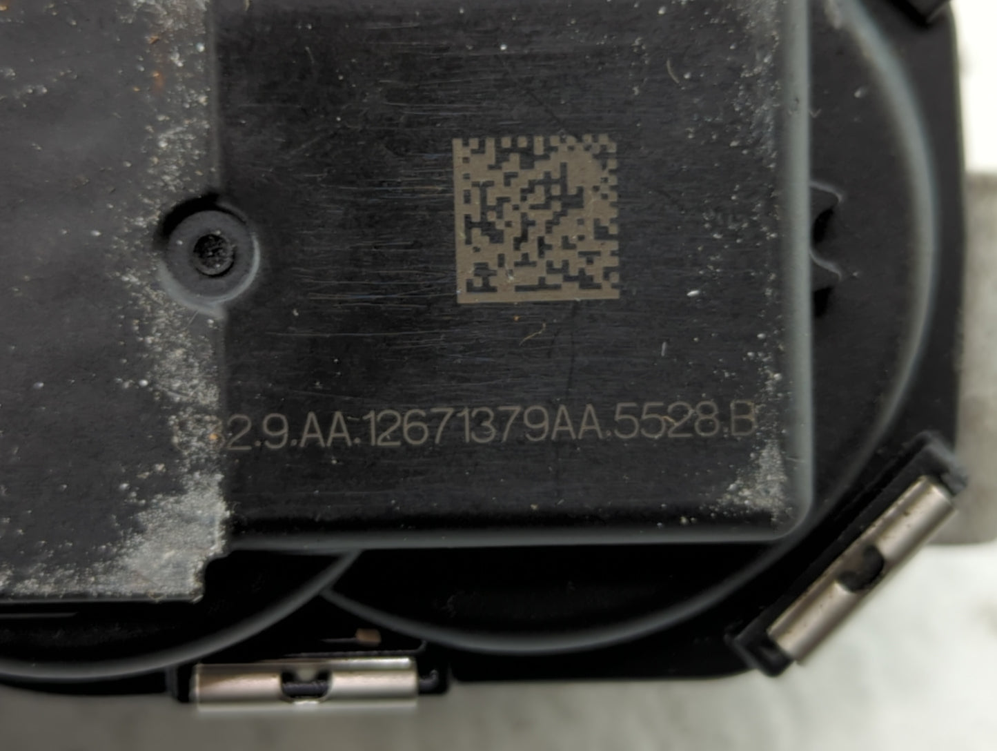 2016-2019 Chevrolet Malibu Throttle Body P/N:12671379AA Fits Fits 2016 2017 2018 2019 OEM Used Auto Parts - Oemusedautoparts