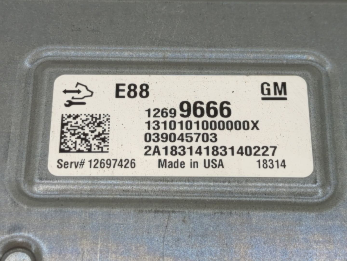 2018-2019 Chevrolet Malibu PCM Engine Control Computer ECU ECM PCU OEM P/N:12680194 12687836, 12691559 Fits Fits 2018 2019 O