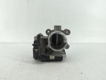 2016-2021 Chevrolet Malibu Throttle Body P/N:12671379AA Fits Fits 2016 2017 2018 2019 2020 2021 2022 OEM Used Auto Parts - O