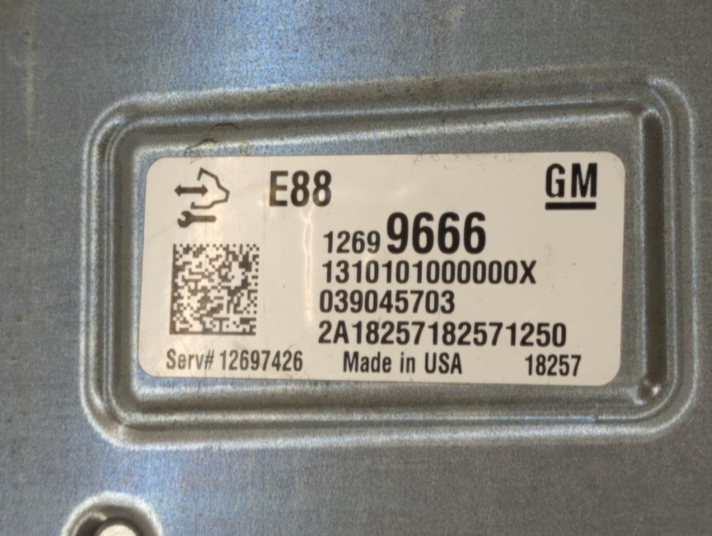 2018-2019 Chevrolet Malibu PCM Engine Control Computer ECU ECM PCU OEM P/N:12680194 12687836, 12691559 Fits Fits 2018 2019 O