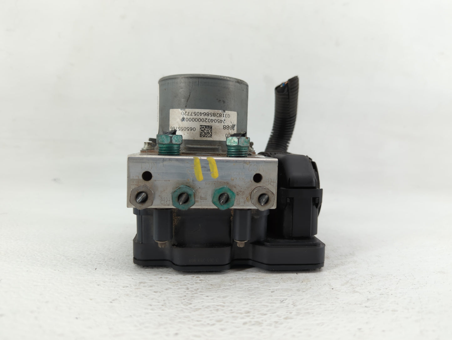 2019-2021 Chevrolet Malibu ABS Pump Control Module Replacement P/N:84767280 84501623, 84502888 Fits Fits 2019 2020 2021 OEM 