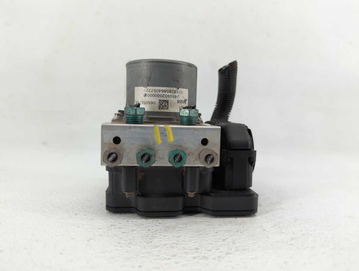 2019-2021 Chevrolet Malibu Anti-Lock Brake ABS Pump Module Actuator OEM P/N:84767280 84501623, 84502888 Fits Fits 2019 2020 