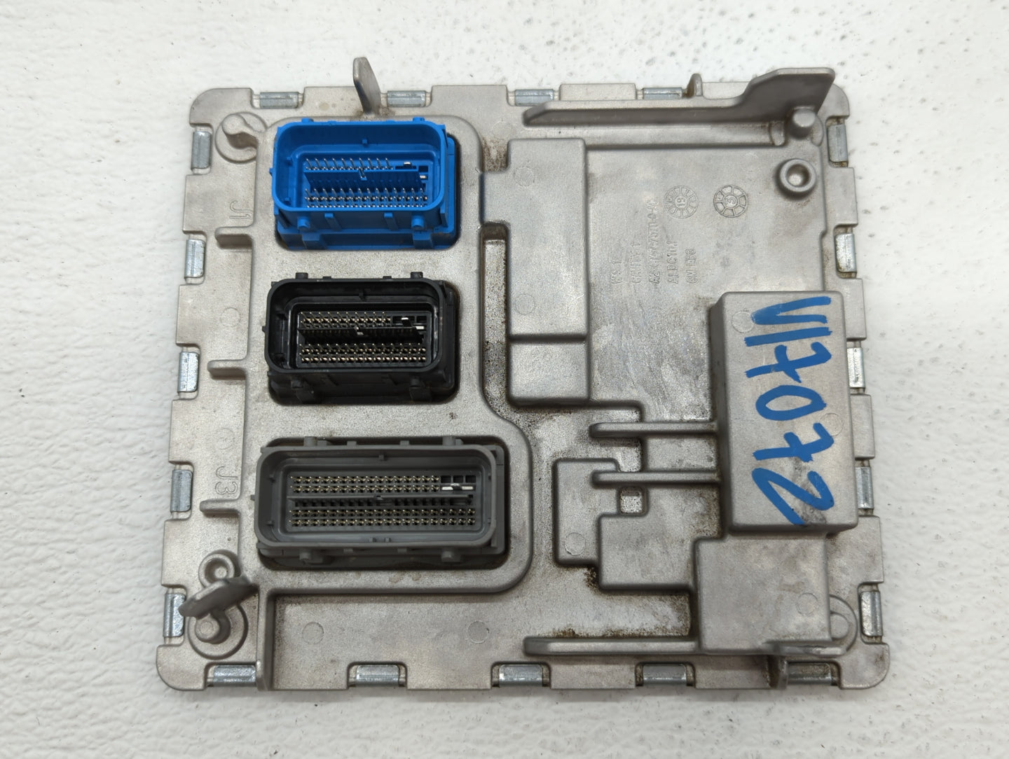 2018-2019 Chevrolet Malibu PCM Engine Control Computer ECU ECM PCU OEM P/N:12697426 12699666, 12680194 Fits Fits 2018 2019 O