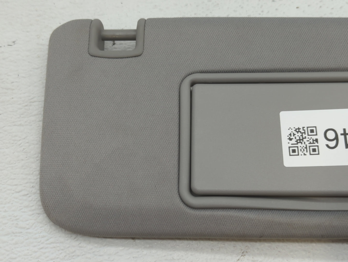 2016-2021 Chevrolet Malibu Sun Visor Shade Replacement Passenger Right Mirror Fits Fits 2016 2017 2018 2019 2020 2021 OEM Us