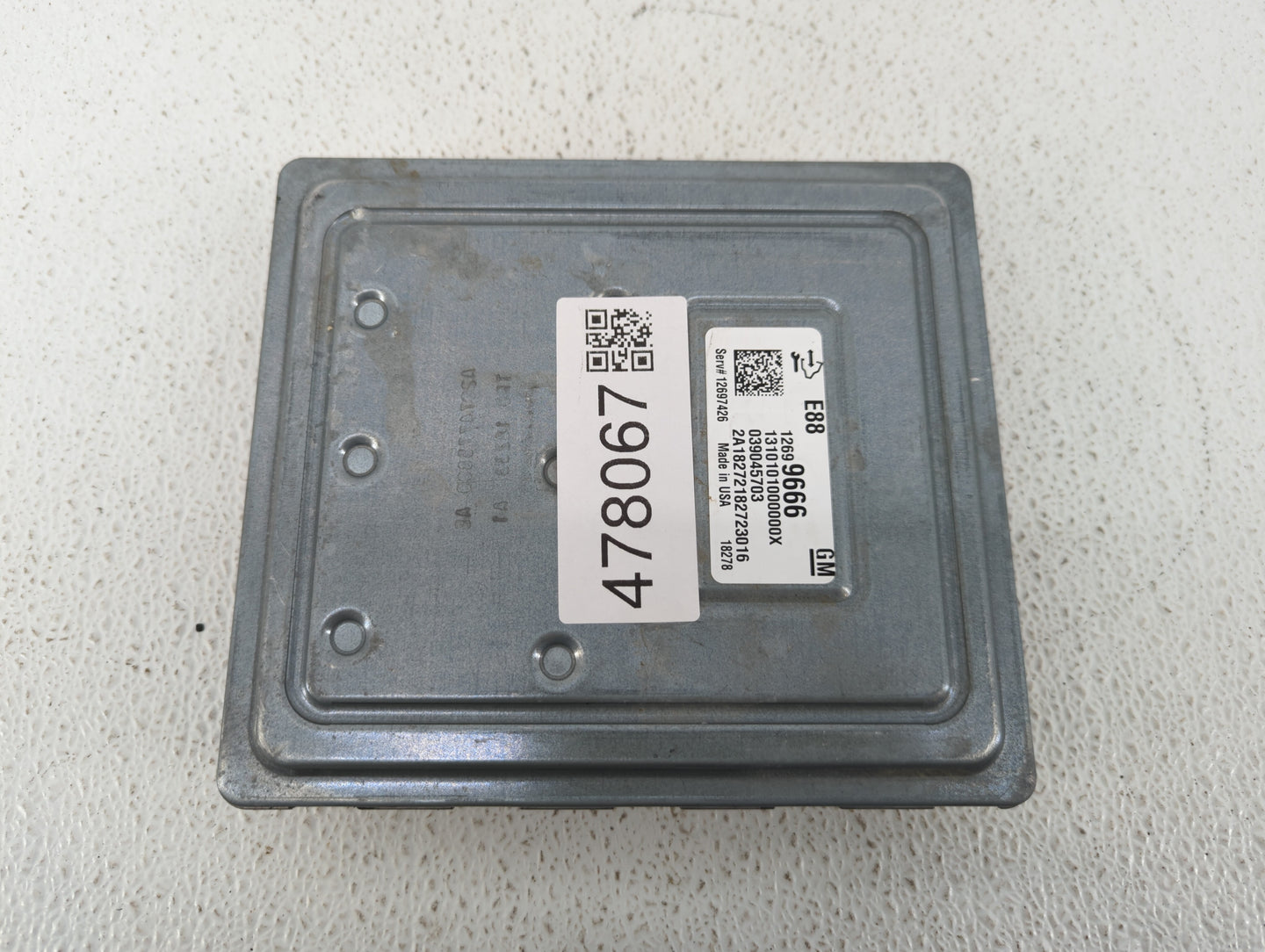 2018-2019 Chevrolet Malibu PCM Engine Control Computer ECU ECM PCU OEM P/N:12699666 12689129, 12697426 Fits Fits 2018 2019 O