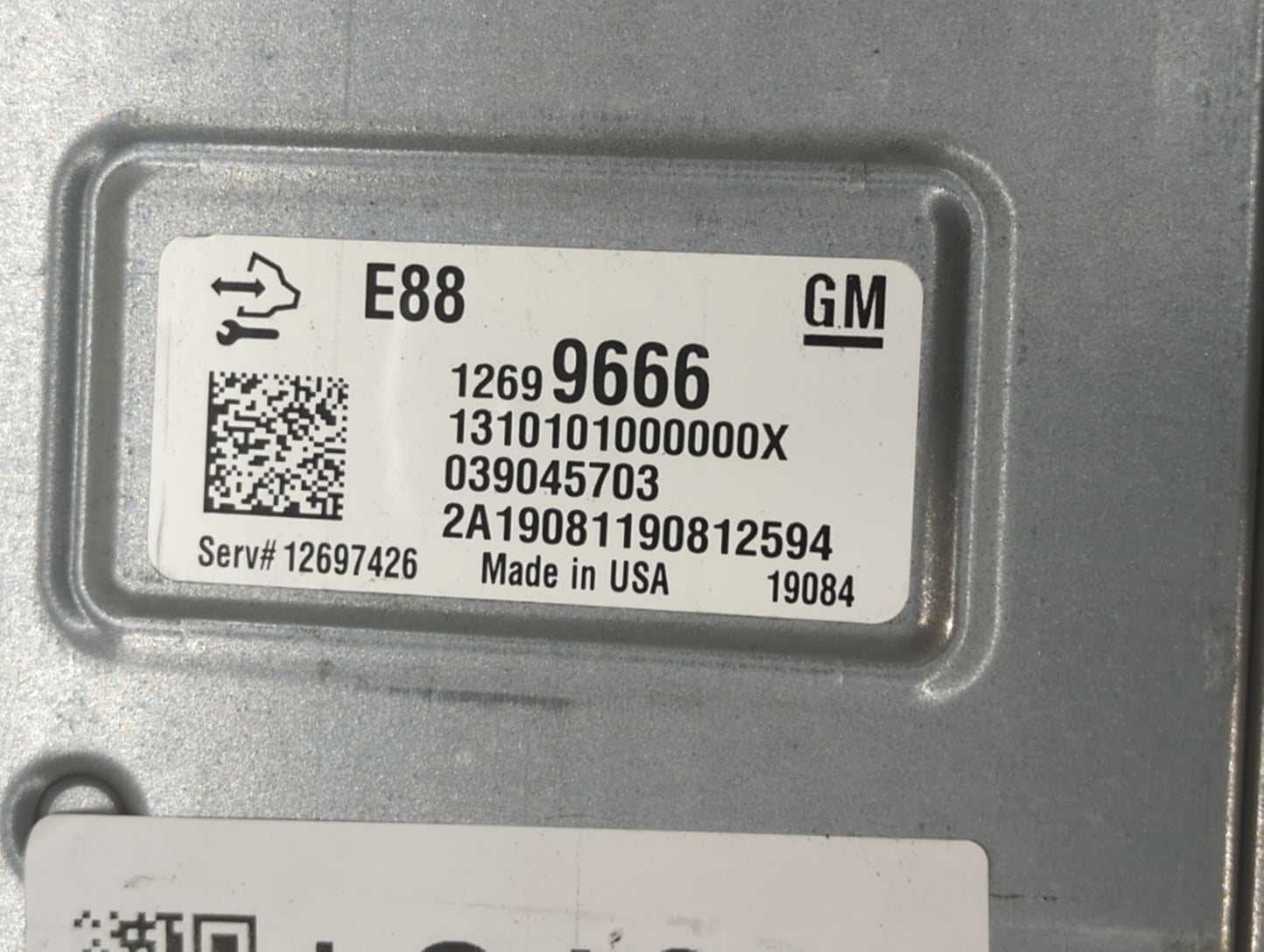 2018-2019 Chevrolet Malibu PCM Engine Control Computer ECU ECM PCU OEM P/N:12699666 12689129, 12697426 Fits Fits 2018 2019 O