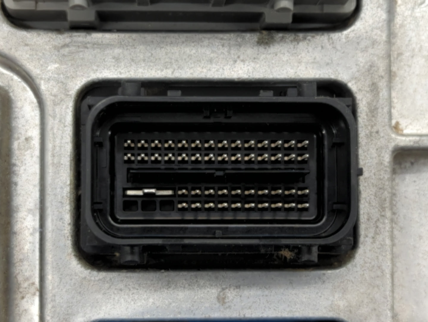 2018-2019 Chevrolet Malibu PCM Engine Control Computer ECU ECM PCU OEM P/N:12699666 12689129, 12697426 Fits Fits 2018 2019 O