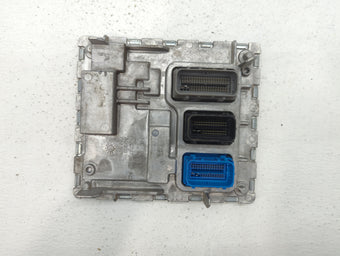 compare product 2018-2019 Chevrolet Malibu PCM Engine Control Computer ECU ECM PCU OEM P/N:12699666 12689129, 12697426 Fits Fits 2018 2019 OEM Used Auto Parts