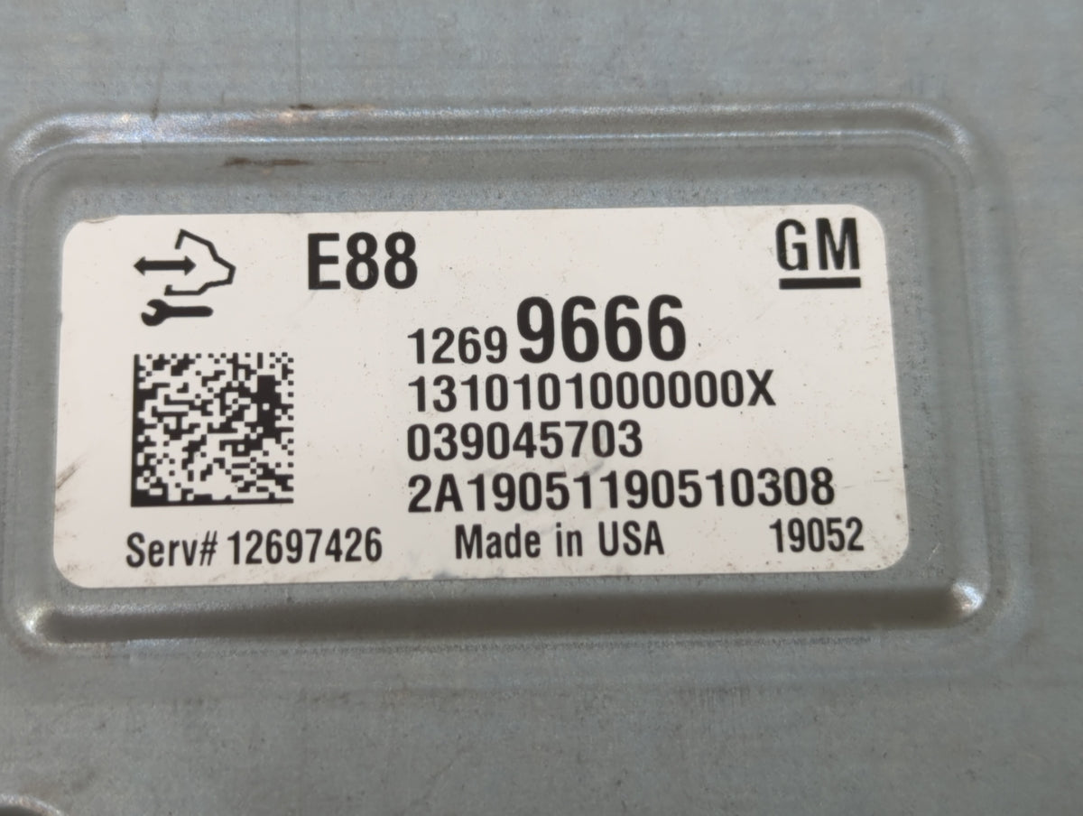 2018-2019 Chevrolet Malibu PCM Engine Control Computer ECU ECM PCU OEM P/N:12699666 12689129 Fits 2018 2019 OEM Used Auto Pa