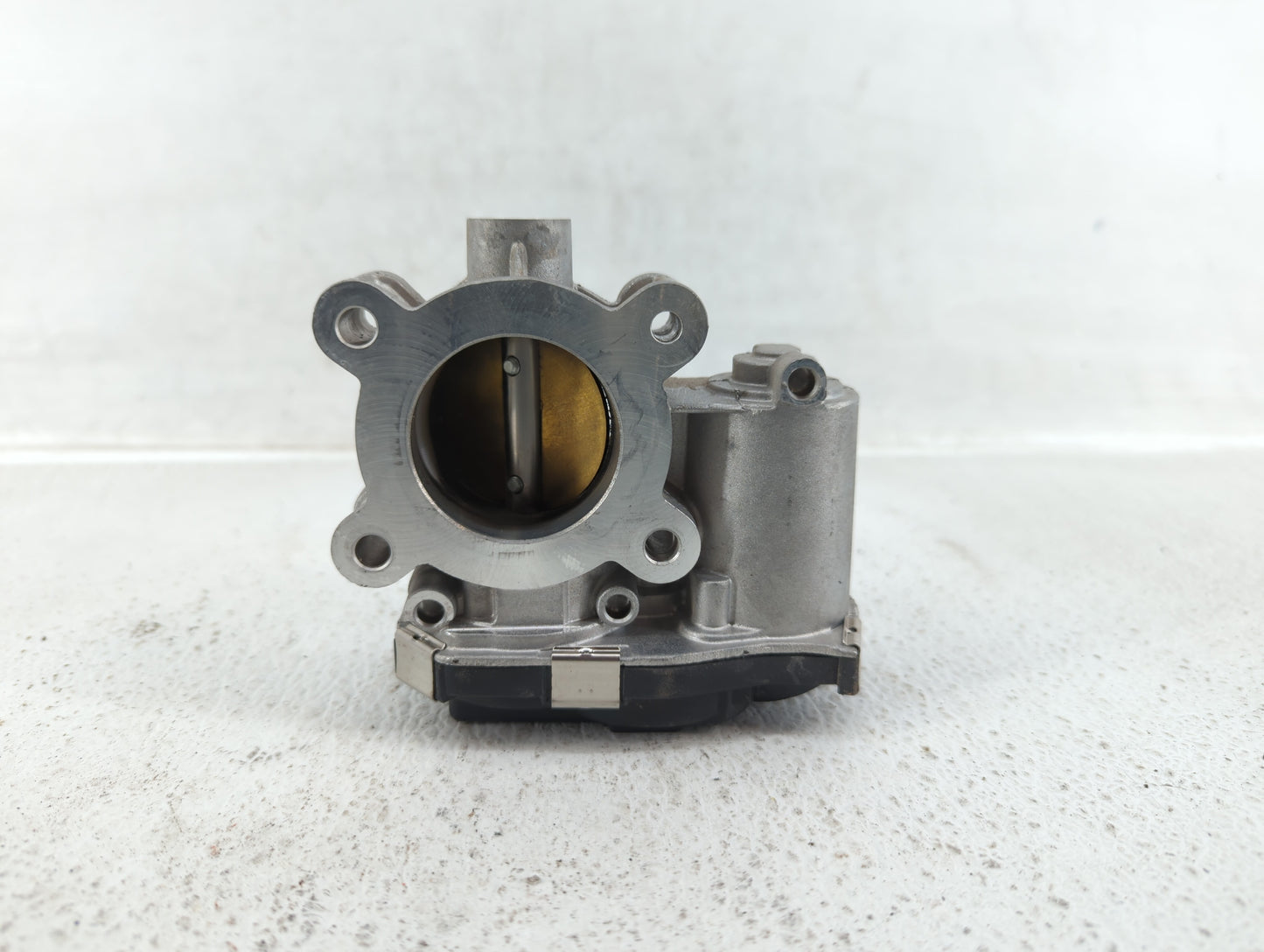 2016-2021 Chevrolet Malibu Throttle Body P/N:12671379AA Fits Fits 2016 2017 2018 2019 2020 2021 2022 OEM Used Auto Parts - O