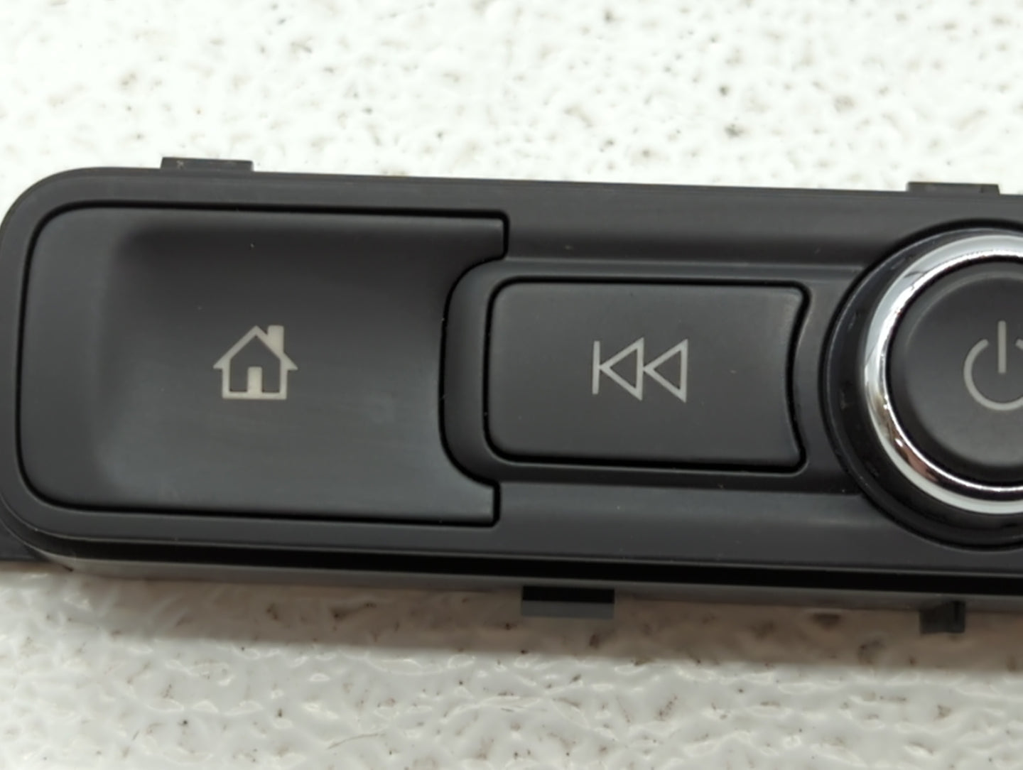 2019-2021 Chevrolet Malibu Am Fm Cd Player Radio Receiver - Oemusedautoparts1.com