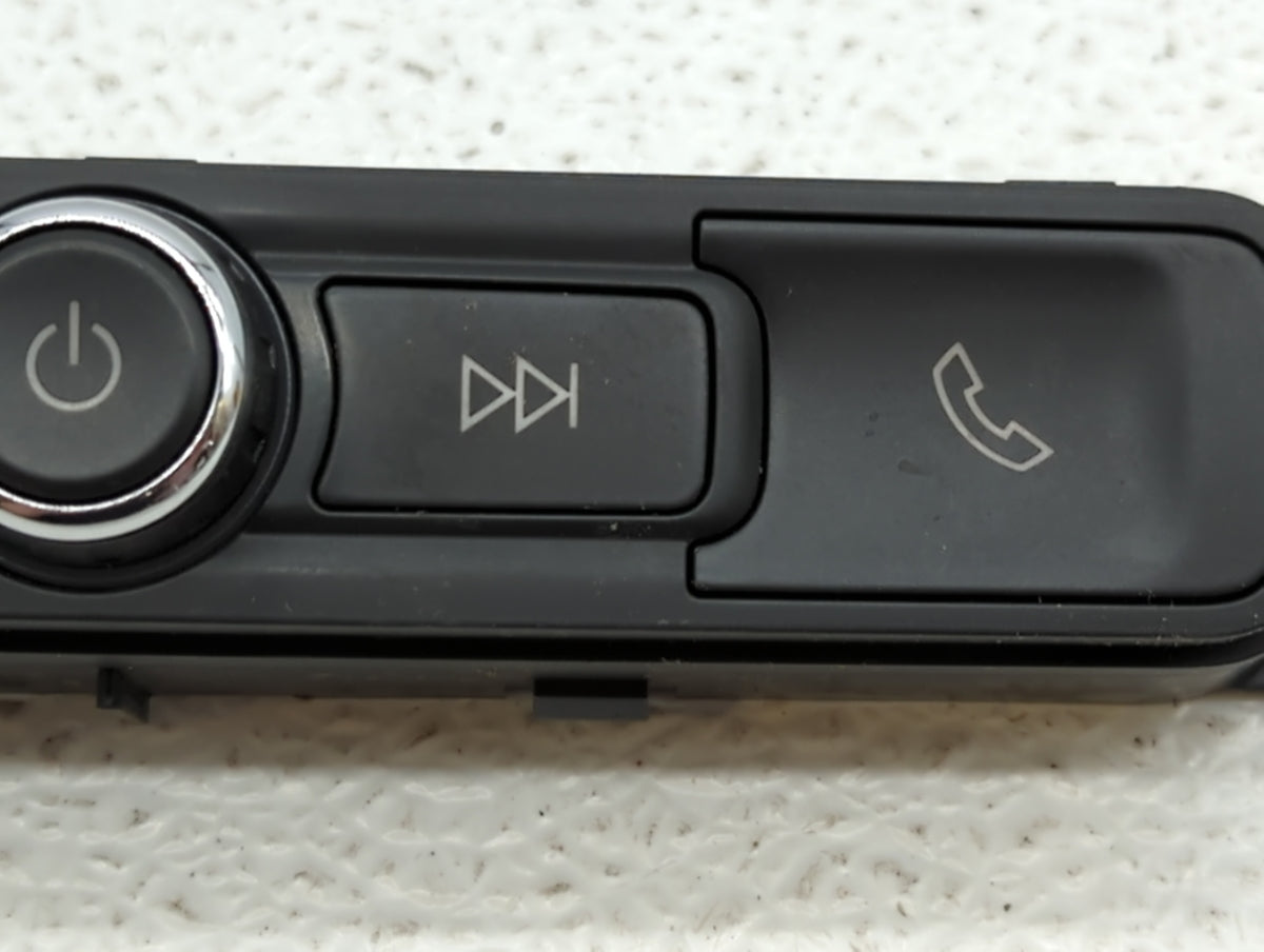 2019-2021 Chevrolet Malibu Am Fm Cd Player Radio Receiver 521706 - Oemusedautoparts1.com
